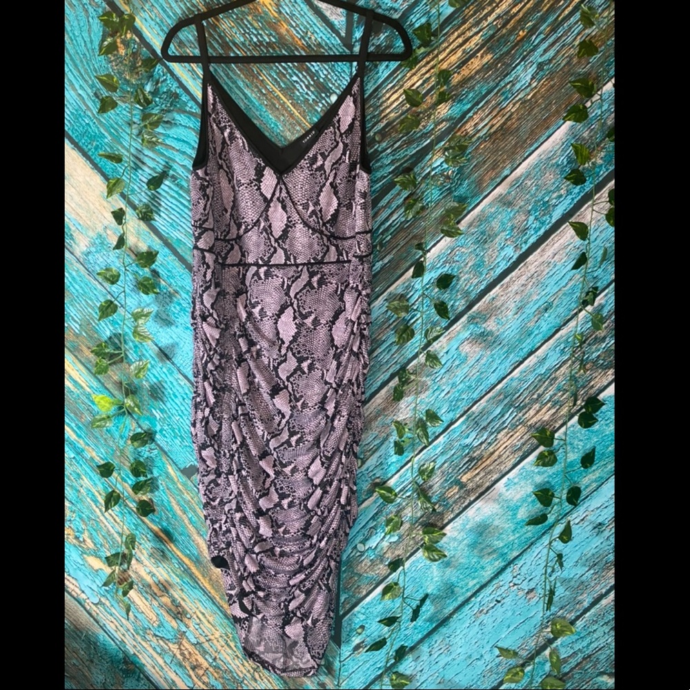 Torrid Snakeskin Print Black & Grey Sleeveless Bodycon Dress NWT